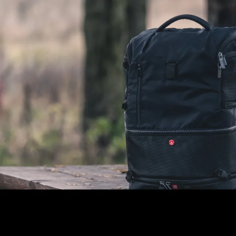 Pabrik Tas Custom vs Konveksi: Mana yang Lebih Tepat untuk Kebutuhan Anda?
